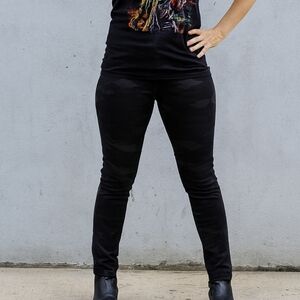 Wit & Wisdom Camo Jeans Women's Size 8 P Black